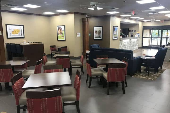 Breakfast area